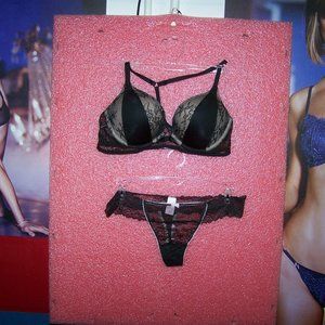 Victoria Secret bra and panty set